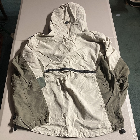 Columbia Olive Green Cream Hooded Vented Jacket Windbreaker Women's Large L EUC - Picture 2 of 5